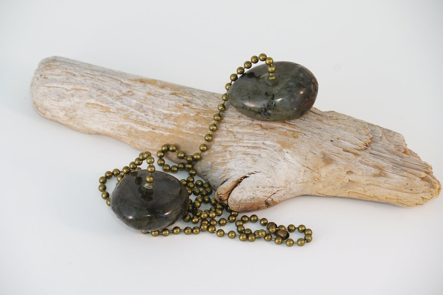 Light and Fan Pulls with Labradorite Gemstone