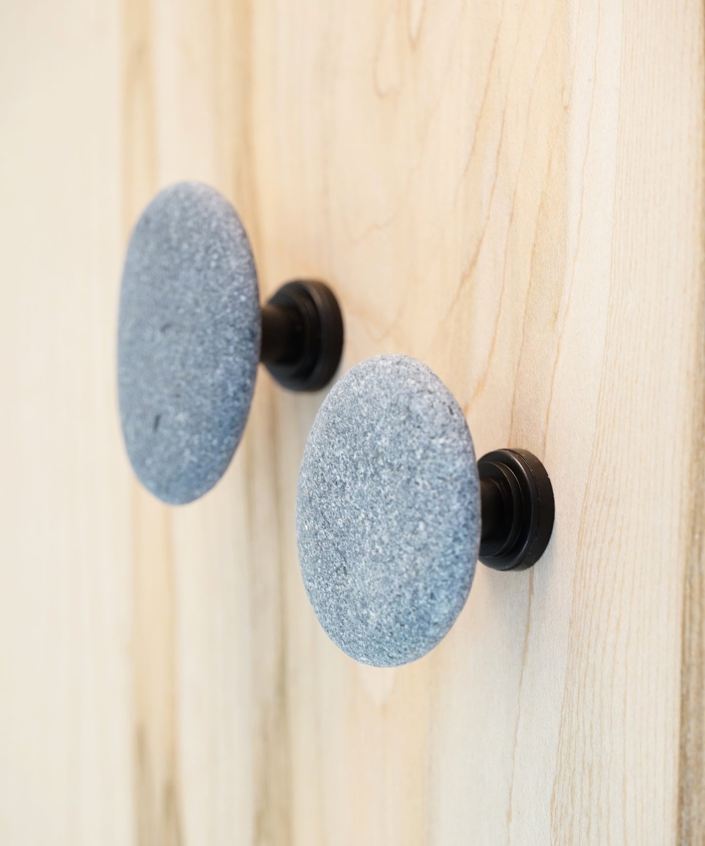Beach Pebble Stone Rock Cabinet Knobs - Set of 8 Gray Stones