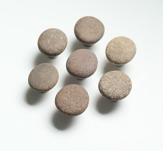 Coastal Cabinet Hardware - Set of 7 | Round Brown Beach Rocks