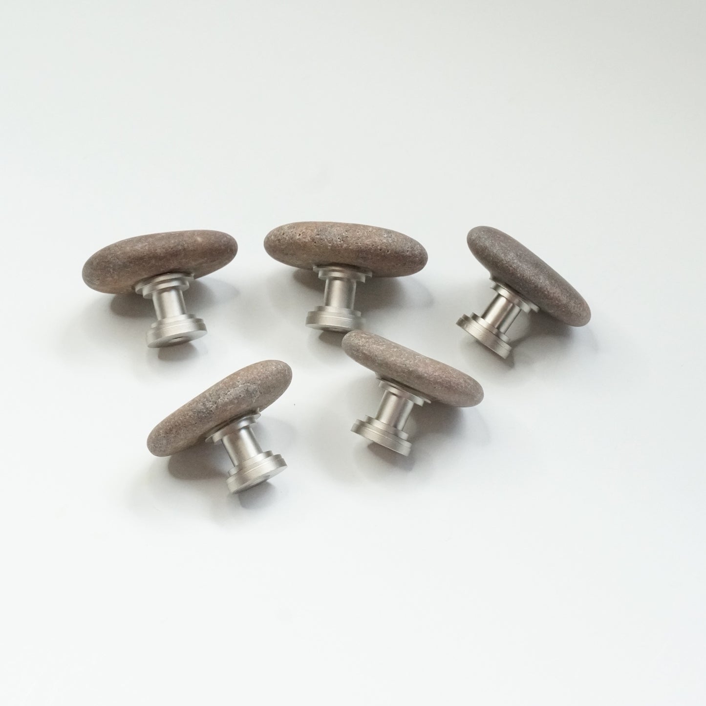 Coastal Cabinet Knobs - Set of 5 | Round Browns