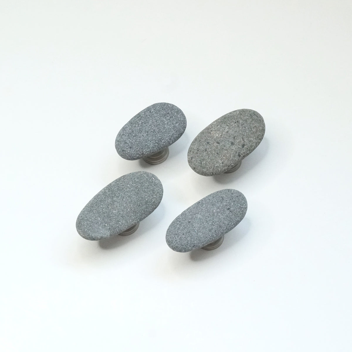 Beach Stone Cabinet Pulls - Set of 4 | Cool Gray Ovals